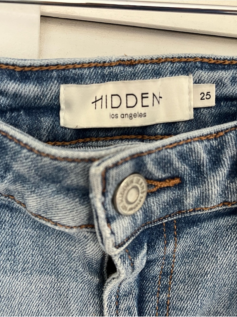 Hidden LA High-Rise Light Blue Womenās Jeans
